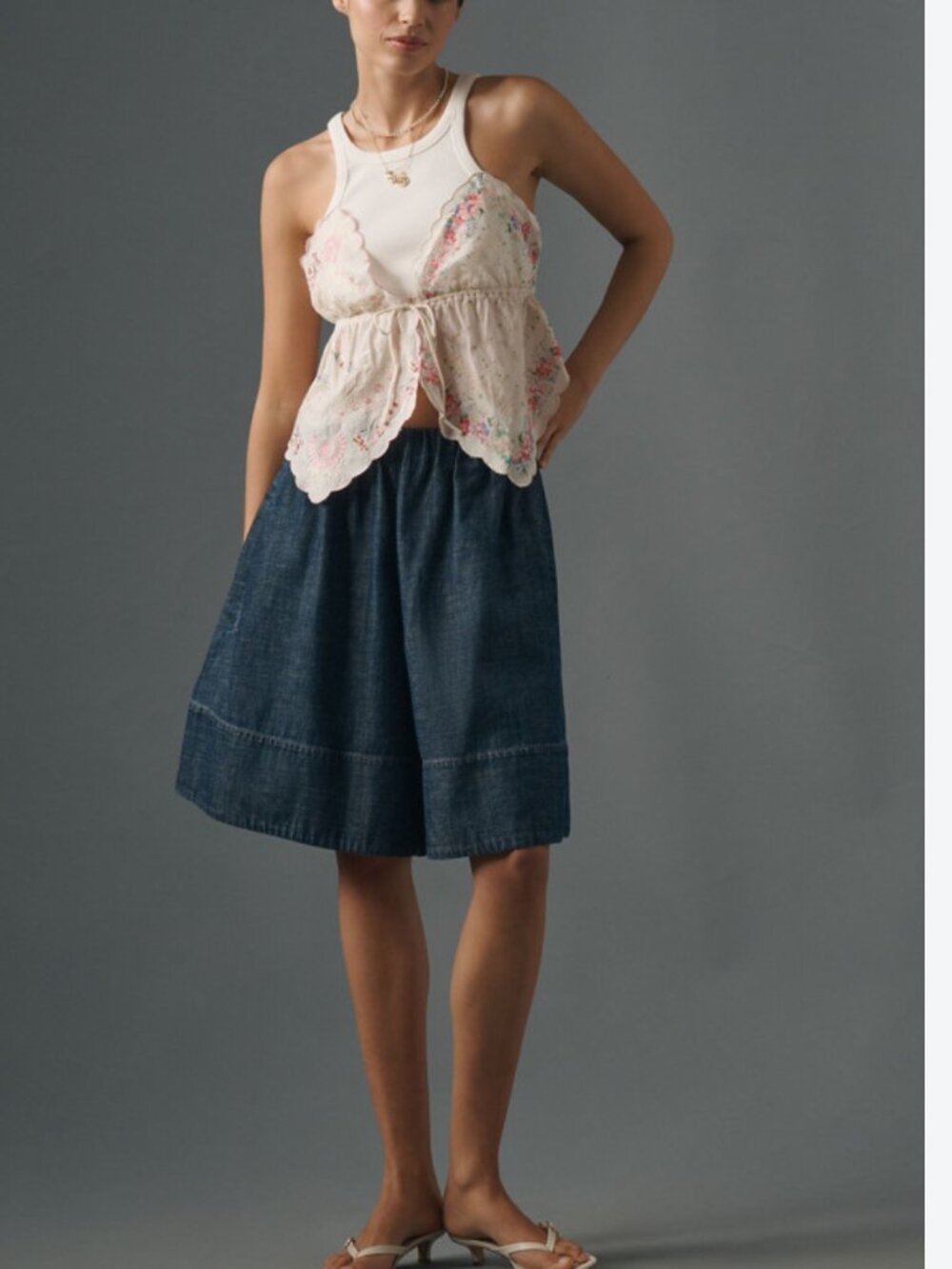 PILCRO Anthropologie Pull-On Skirty Denim Sweet Thing Denim Shorts size M